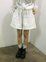 Zan Flower Embossed Short Pants (5c)