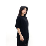 PEANUT STAIN - ノット スリーピング ユア マウス ユア タイガー ブラック オーバーサイズド Tシャツ