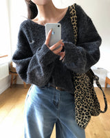 [ORIGINAL] Furry Loose-Fit V-Neck Knit
