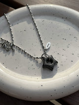 gleaming little star necklace [black pearl]