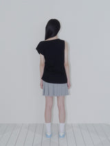 EYELET LOOSE SLEEVELESS (BLACK)