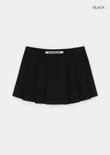 [MADE] Dominic Low-Waist Pleated Skirt