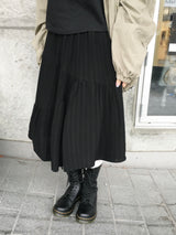 Motion Flow Cut Skirt (2c)