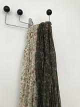 2-Color Small Floral Pleated Vintage Scarf