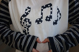 melody raglan T