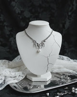 [IDLE Shuhua Necklace] Love Goth Bat Chain Semi Choker Necklace