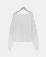 Seul Deep V-Neck Long-Sleeve Knit