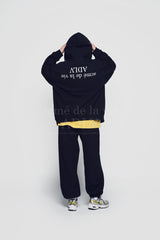24FW アップサイドダウンロゴナッピングズリーフーディージップアップブラック