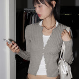 Soap V-neck Slim Fit Tight Long-Sleeved Knit Cardigan