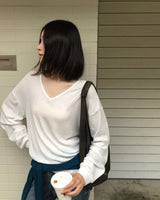 [ORIGINAL] Rainy V-Neck Sheer Long-Sleeve Tee