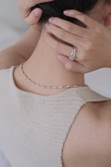 DEW SILVER CHAIN NECKLACE