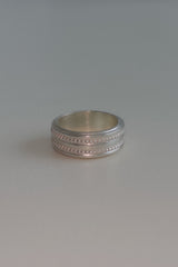 Flute Knurled Double Ring