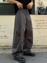 Unbalanced pintuck cotton pants