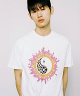 スパークルインヤンTシャツ - ホワイト