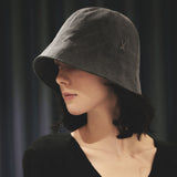 VA Stud Pigment Round Bucket Hat / Black
