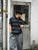 Peak stripe collar t-shirt