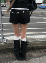 フェロスタッドアイレットベルトショートパンツ