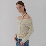 NECK RIBBON SHIRRING OFF-SHOULDER T SHIRT CREAM