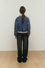 WASHING PIN TUCK NAPPING WIDE-FIT DENIM PANTS [BLACK]