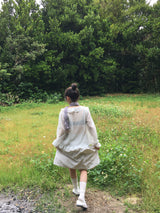 ダイアゴナルカット ボタンミディスカート