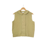 burring sleeveless blouse