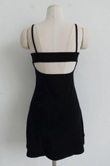 BACK OPEN FLARE MINI DRESS IN BLACK