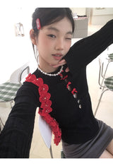 Red bow slit long-sleeved knit shirt