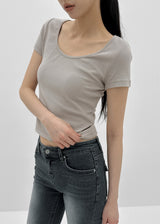 [MADE] Edina Wide U-Neck Short-Sleeve Tee