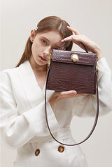 LAZEL MINI CROC ショルダーレザーバッグ / Wani Burgundy