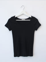 UネックスリムTシャツ