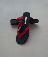 Simple flip-flop_red