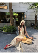 ベージュニットハット, バケットハット