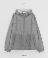 [unisex] ヒシャンカットツーウェイフードウィンドブレーカー
