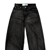 Form denim pants