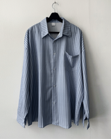 loose-fit striped shirt