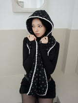 Smile quilted hat muffler