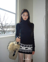Muse Nordic Turtleneck Line One-Piece Dress