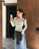 Rail Off Wide U-Neck T-Shirt