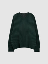 V-NECKED KNITWEAR