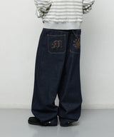 TWO TUCK CURVED DENIM PANTS_BLUE