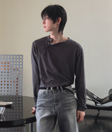 Trav Diagonal Henley Neck Long Sleeve T-shirt