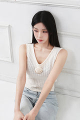 Back Ribbon Sleveless Knit_cream [brooch set]