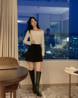 Knitte off-shoulder T-shirt