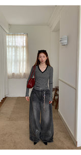 V-neck stripe back see-through T-shirt