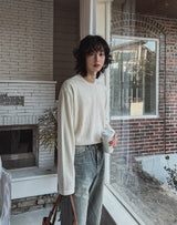 Vide Ribbed V-Neck Knit