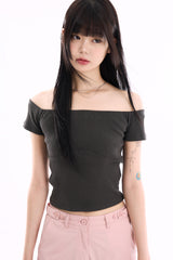 バニーピグメントオフショルダーTシャツ