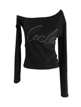 キュービックレタリングオフショルダーTシャツ