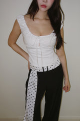 Daisy White Punching Sleeveless T-shirt