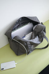 standard duffle bag (deep grey)