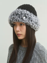 Eskimo Fakefur Beanie - Black